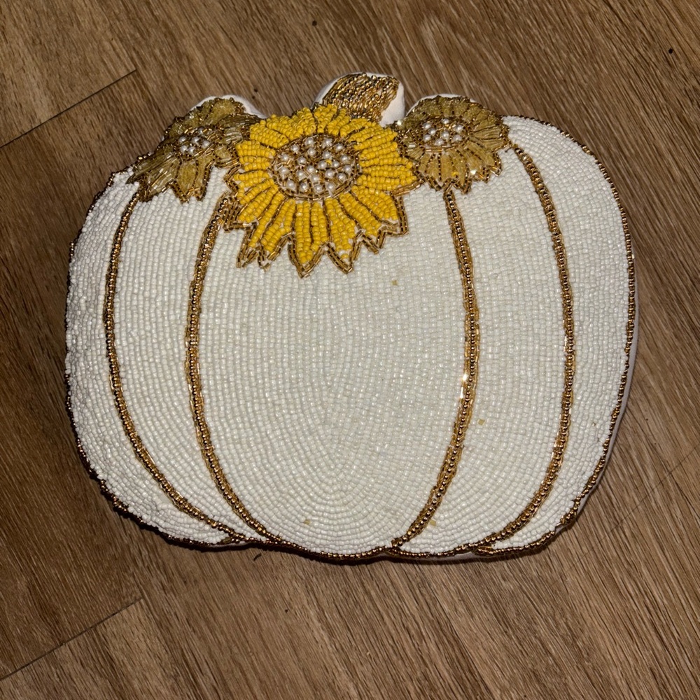 Autumn Hill pier 1 seed beaded white pumpkin sunflower gold throw pillow NWOT